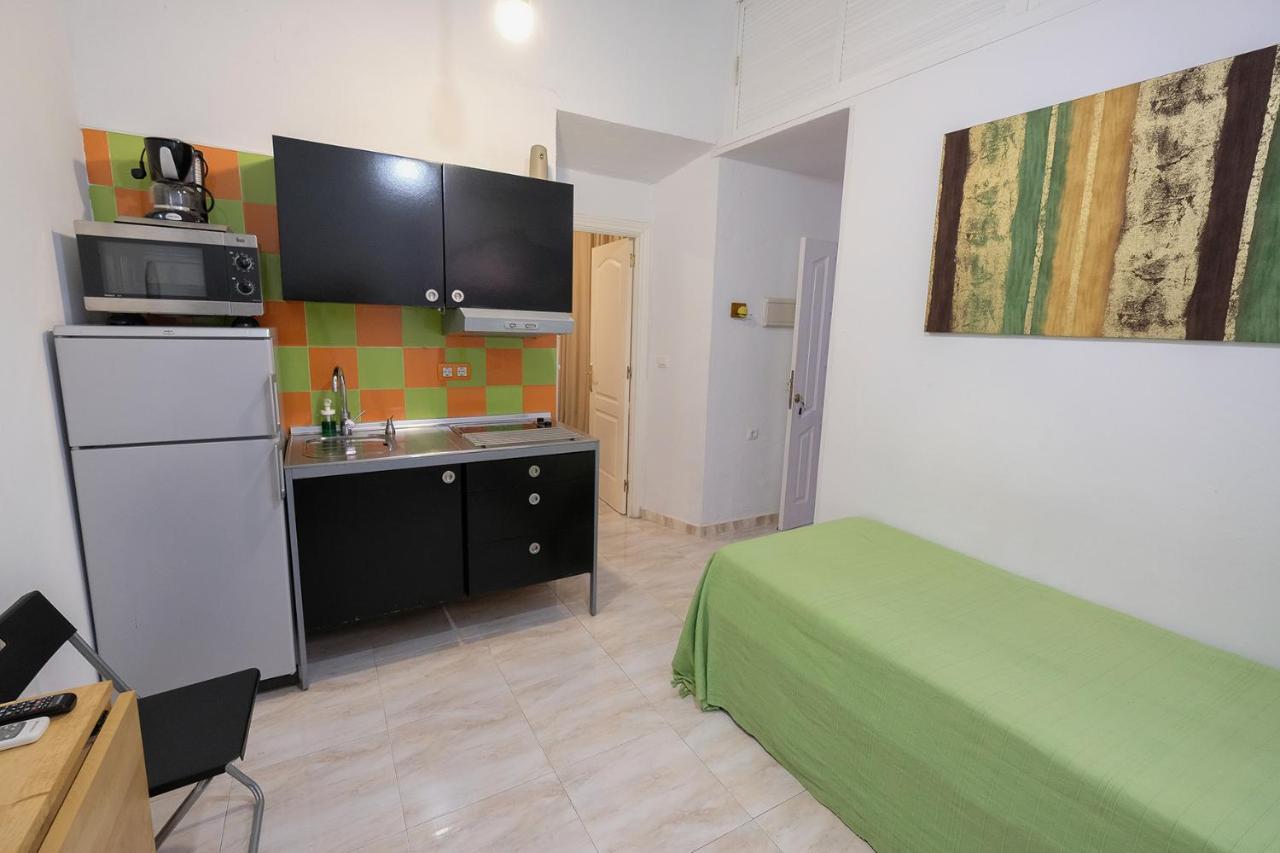 Appartement Apartamento A Redes à Séville Extérieur photo